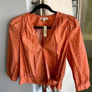 Madewell women’s wrap top in star scatter